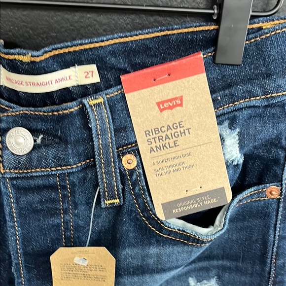 Levi's Men's Blue Jeans - Picture 3 of 8